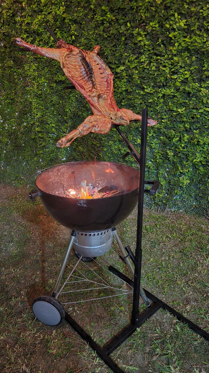 Estaca y base universal